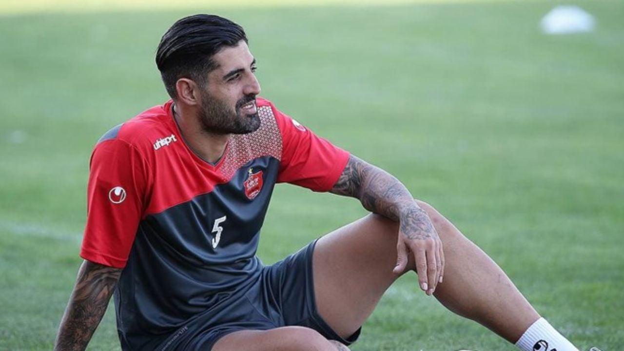 مدافع مغضوب پرسپولیس پشیمان شده؟