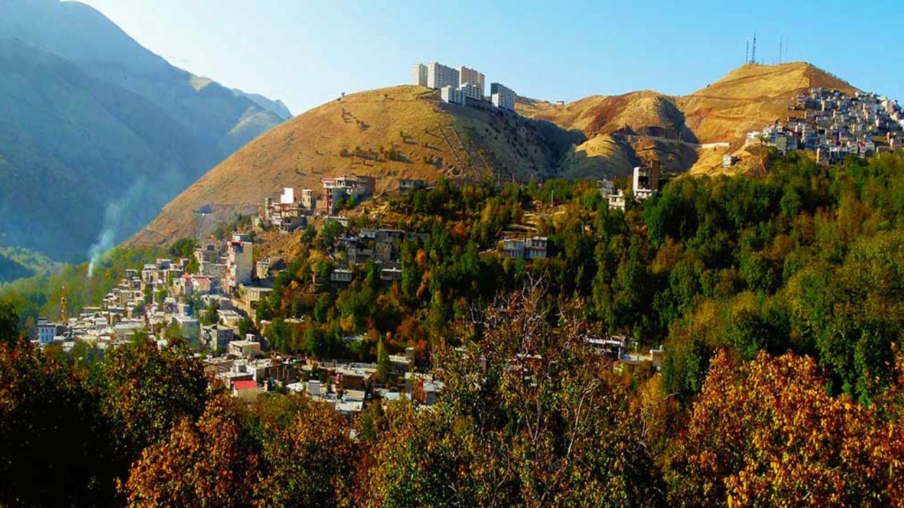 چرا رنگ قرمز کرونا "پاوه" را رها نمی‌کند؟