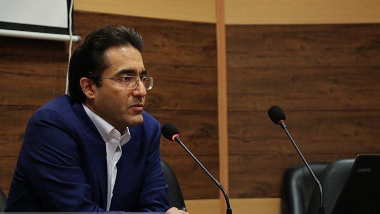 هزاران تن کالای اساسی با ارز دولتی فاسد شد/ 2550 تن اقلام دارویی در انتظار مجوز بهداشت