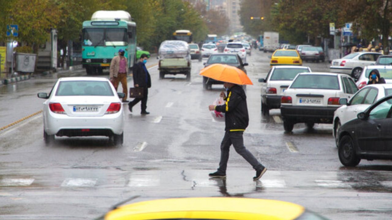 برف و باران در جاده‌های 9 استان کشور