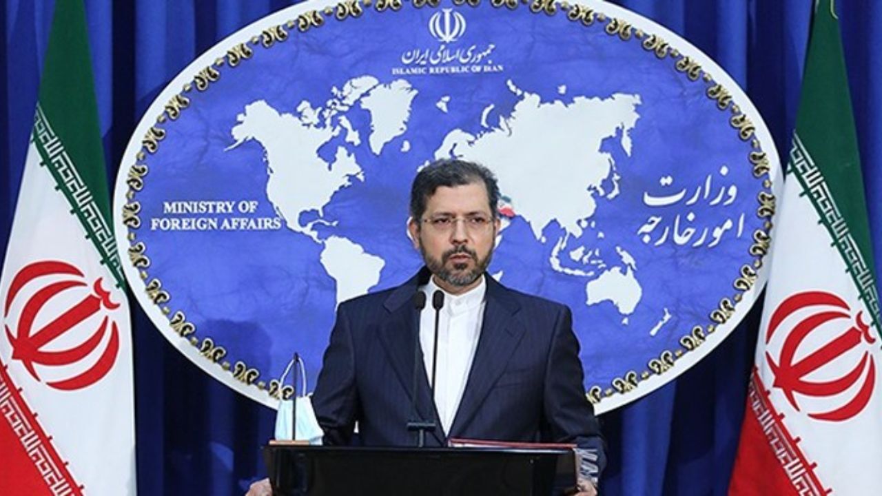 مسئولیت رییس‌جمهور آمریکاست که جامعه بین‌الملل را از واقعی بودن امضایش قانع کند