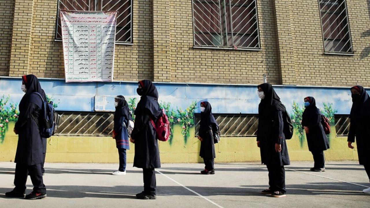 زمان بازگشایی مدارس، تغییری نکرده/اخذ تصمیم نهایی برای بازگشایی مدارس ابتدایی در شنبه آتی
