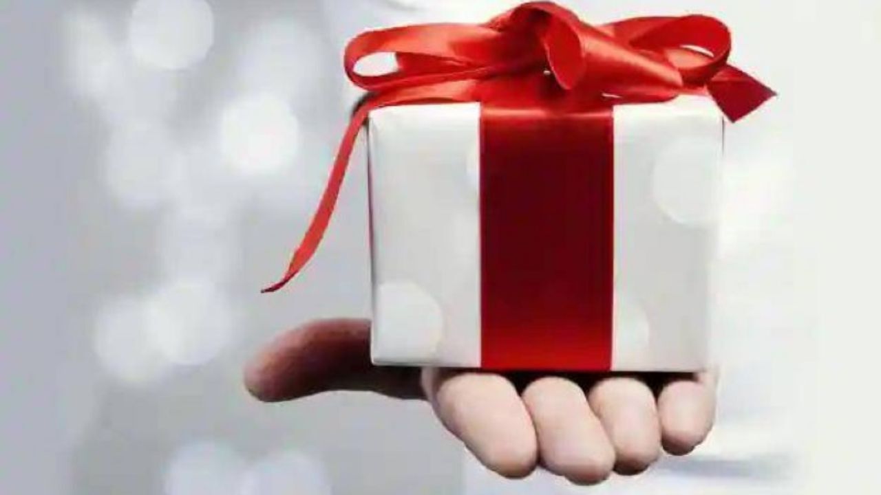 مردان حتی در روز خود هم فراموش شده بودند
