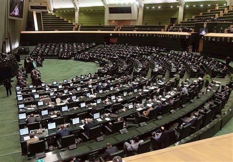 دو شیفته شدن جلسات علنی مجلس منوط به موافقت نمایندگان خواهد بود