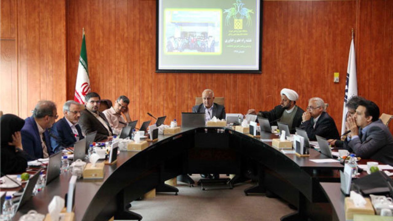 تکمیل سامانه الکترونیک دانشگاهیان علوم پزشکی تهران