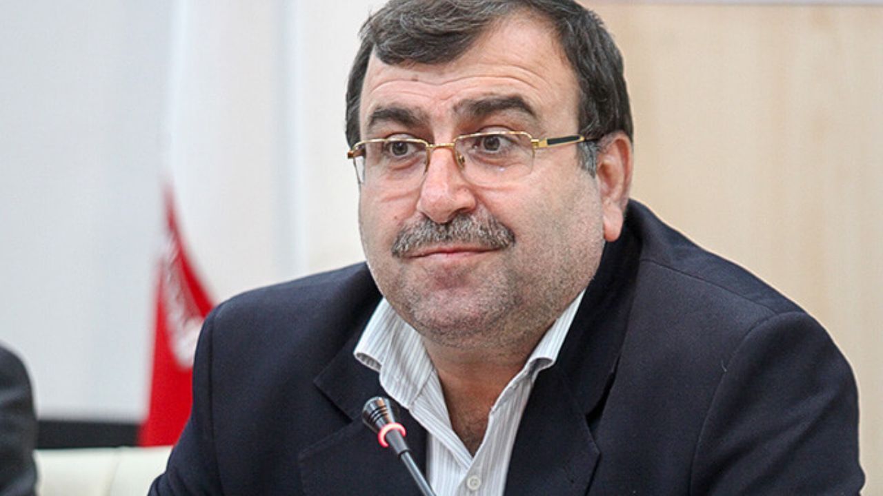 تعداد عناوین دروس باید کاهش پیدا کند