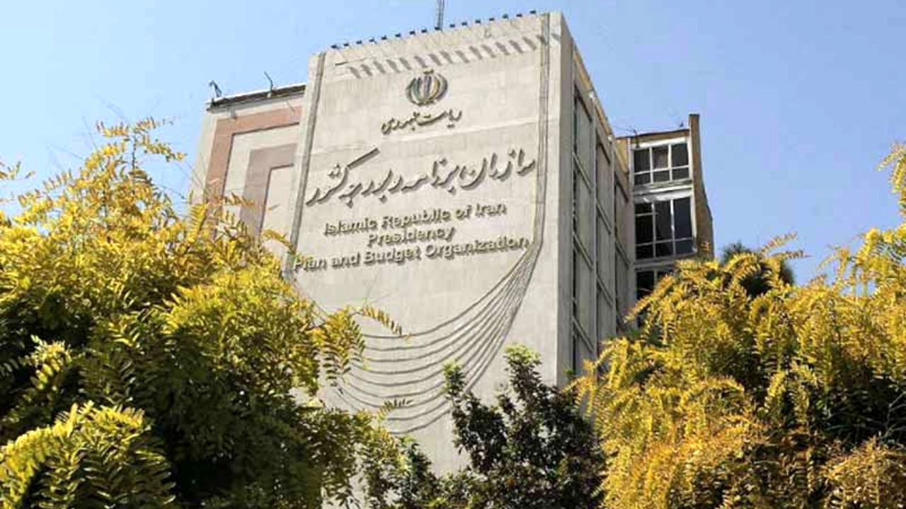 70 میلیارد تومان تنخواه روحانی
