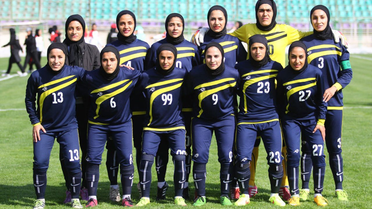 شهرداری بم در صدر جدول لیگ برتر فوتبال زنان