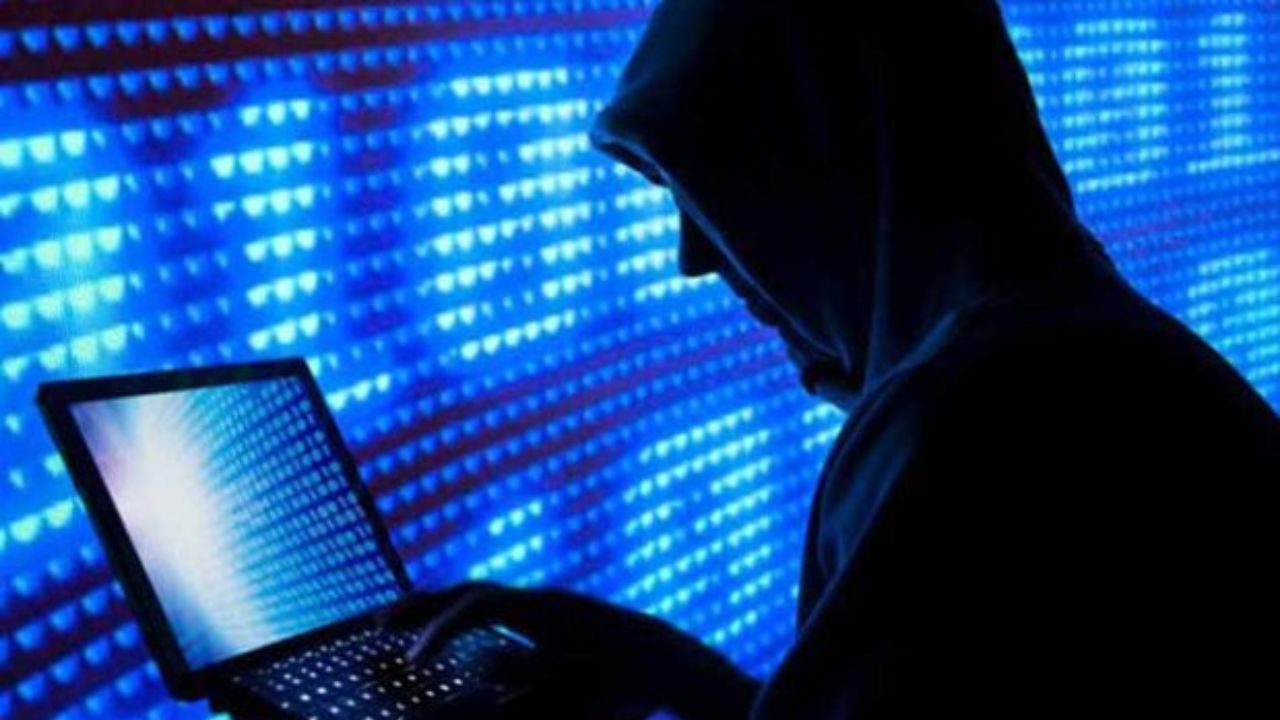 کلاهبرداری اینترنتی با استفاده از اپلیکیشن‌های جعلی