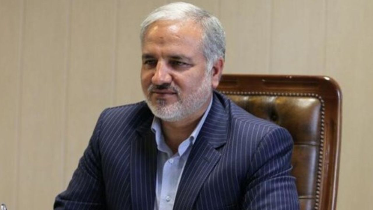 مشکل شناسنامه‌دار شدن حدود 25 هزار نفر در حوزه چابهار حل شده است/ طرحی برای حل مشکل افراد بدون شناسنامه‌ در سیستان و بلوچستان ارائه داده‌ایم/ بی‌هویت بودن بزرگترین دردسر برای منطقه است/ دستگاه‌هایی برای انجام آزمایش ژنتیک در استان در حال تهیه است