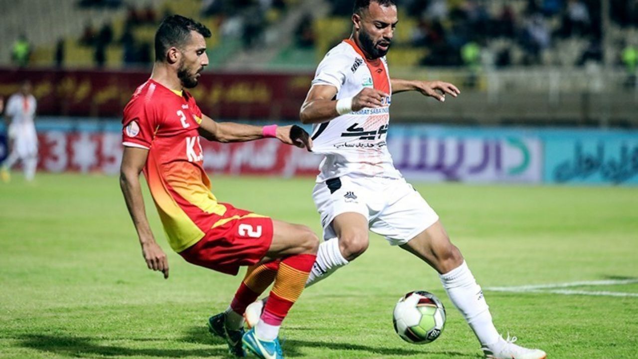 فولاد - پرسپولیس روی هوا؟
