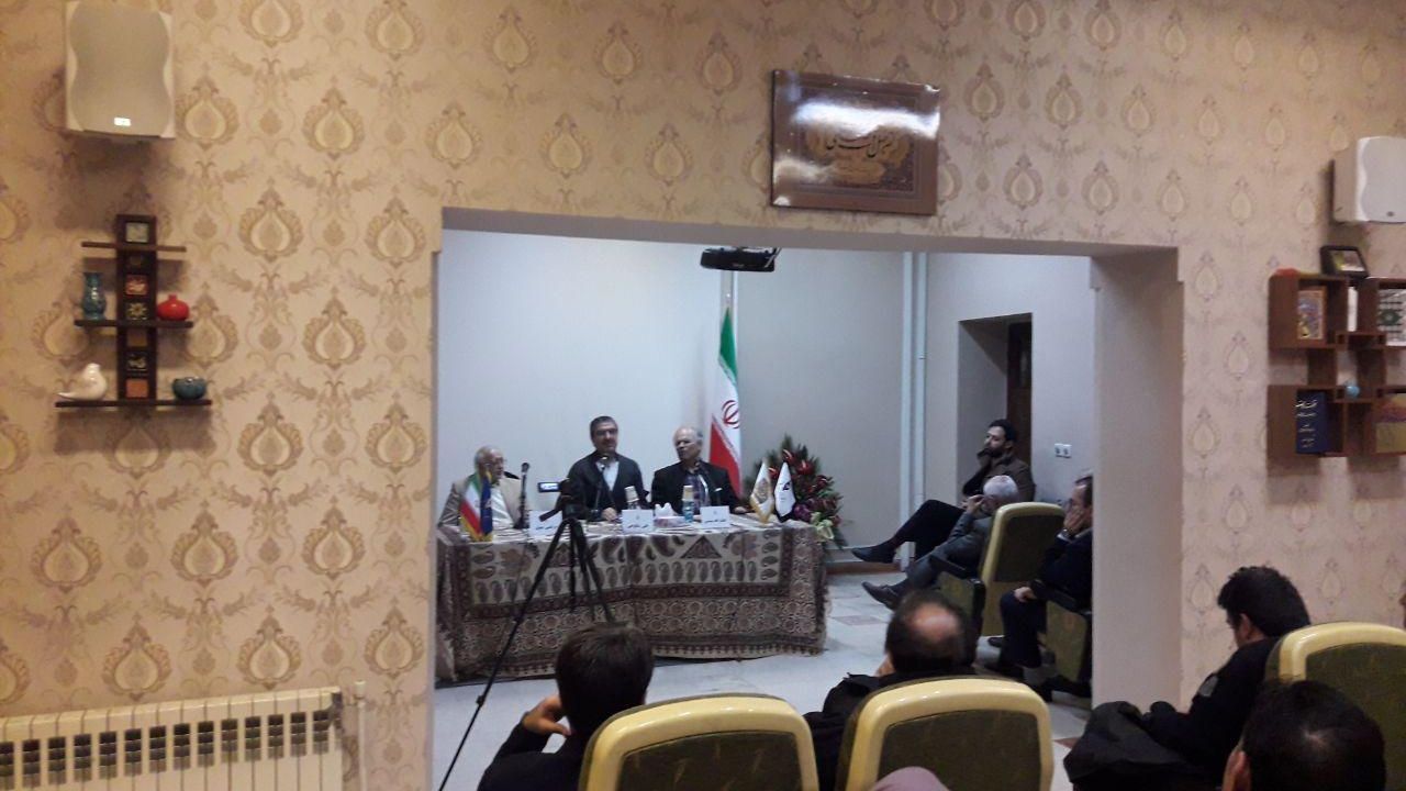 رجوی برخوردهای تندی با زندانیان مسلمان غیر مجاهد داشت