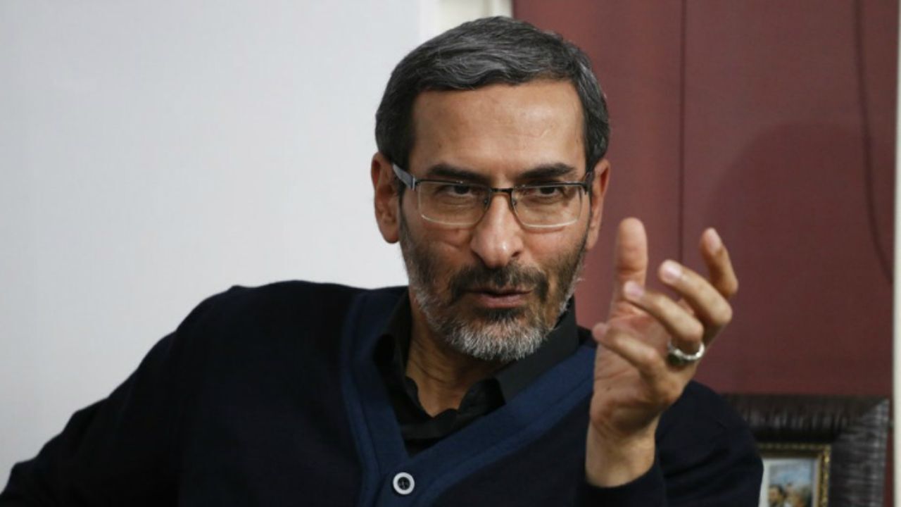 موقعیت خوب است و می‌توان روحانی را استیضاح کرد/ باید رییس‌جمهور و دولت حواسشان جمع باشد/ تصویب لوایح مربوط به FATF راهکار  حل مشکلات نیست/ در حال حاضر سفارتخانه‌های ما تعطیل هستند/ کدام حرف احمدی‌نژاد درست بوده که حالا طرح انتخابات زودرس از سوی او درست با
