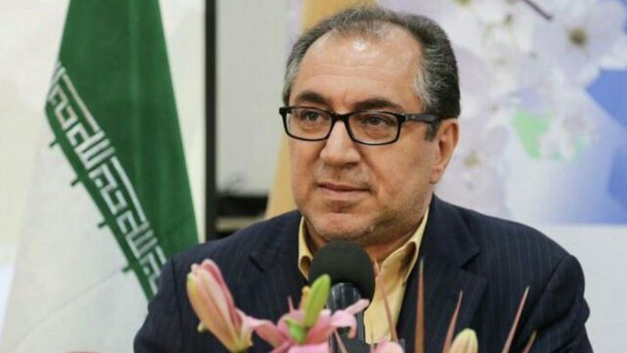 تقویت بازارهای رسمی لازمه مقابله با جنگ اقتصادی است