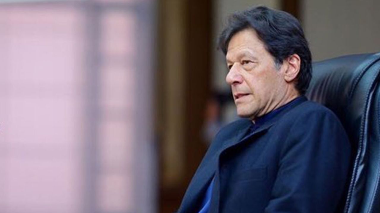 نخست‌وزیر پاکستان با واکنش همه‌جانبه نظامی علیه هند موافقت کرد