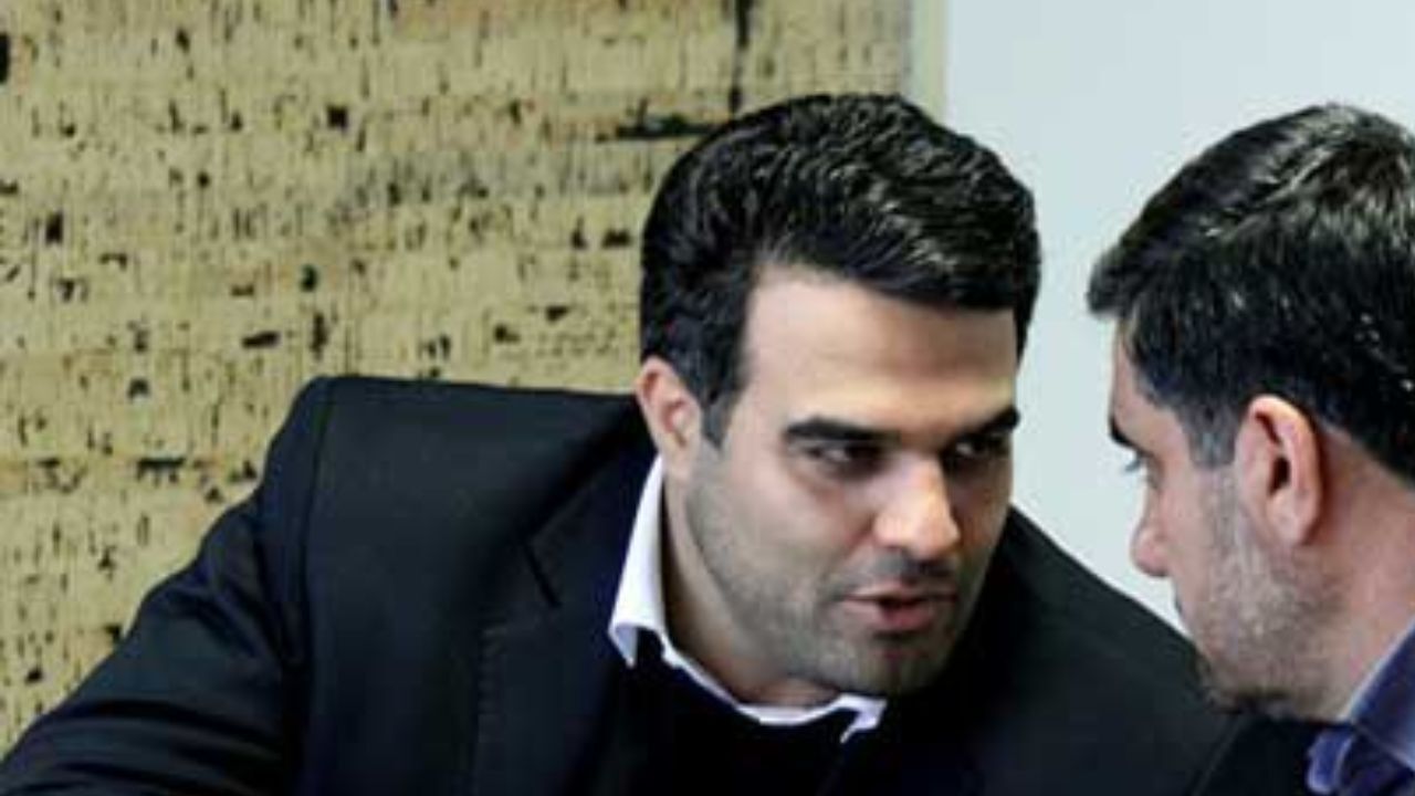 ازدواج مردان سن‌بالا با دختران کم‌سن کودک‌آزاری است/ برخورد با ازدواج کودکان باید فرهنگی باشد