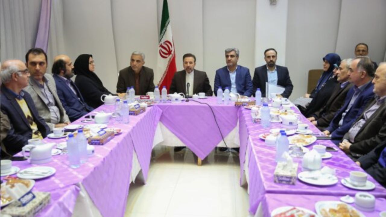 دولت با جنگ روانی بسیار گسترده‌ای مواجه است/ برای عبور از گردنه جنگ اقتصادی تقویت وحدت ضروری است/ دشمنان و بدخواهان به دنبال زیر سوال بردن دستاوردهای دولت هستند
