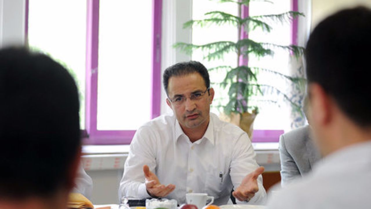 از نامزدی خادم در انتخابات فدراسیون کشتی تا حمله محمد موسوی به فدراسیون والیبال