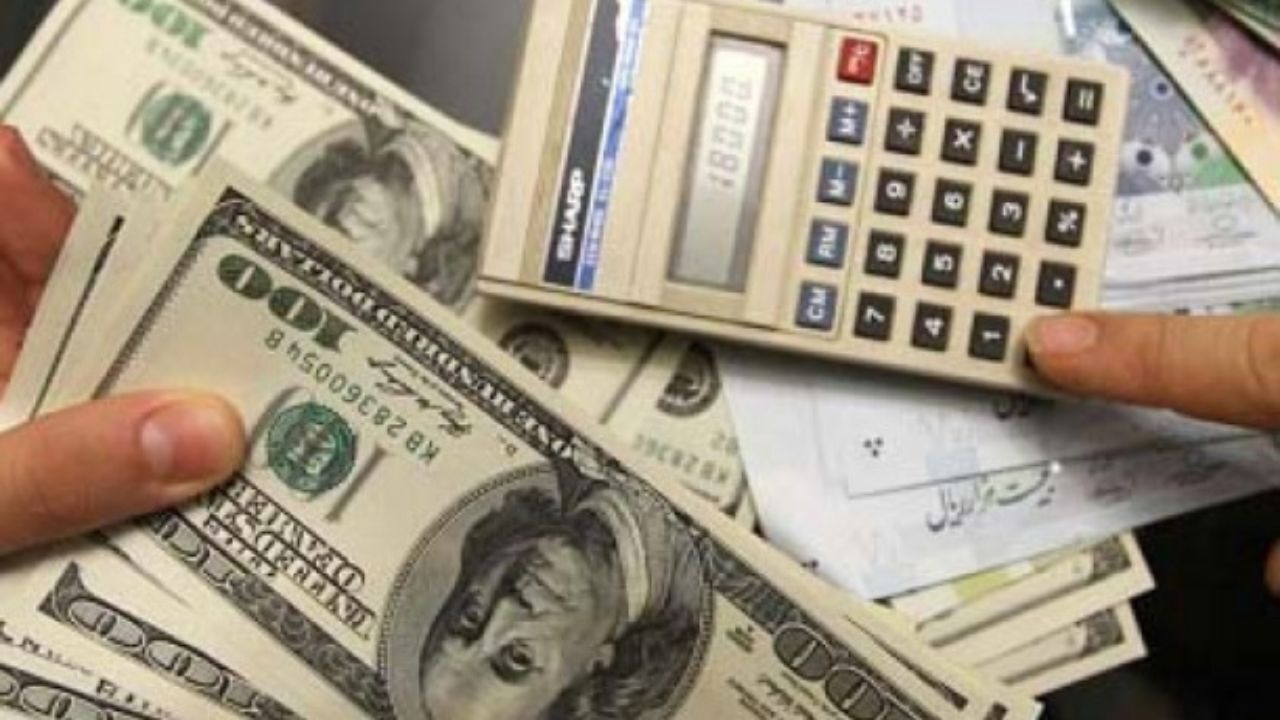 تورم ناشی از گرانی ارز فقط 12.5 درصد است/ جای خالی اقتصاد تحریم در دانشگاههای ایران
