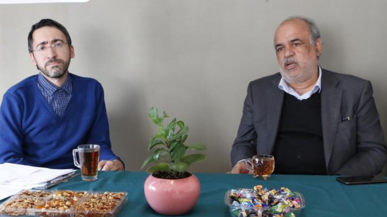 مدیرخراسانی: رییسی را فردی مثبت می‌دانم/ قانون اساسی باید به روز باشد و این یک امر طبیعی است/ نقره‌کار: تیم عاقله‌ اداره کننده‌ دستگاه قضایی باید جسارت و شهامت تغییر به نفع خیرعمومی را داشته باشند/ اراده‌ تغییر باید در تصمیمات و اقدامات رأس هرم قضا بروز ج