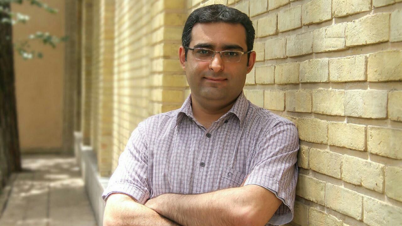 مدیریت فرهنگی می‌کوشد مین‌های کار گذاشته دیگران را خنثی کند/ ارشاد در مواجهه با نهادهای دیگر، در پی حل مقطعی مشکل است/ بدنه وزارت فرهنگ و ارشاد اسلامی اقتدار لازم را ندارد