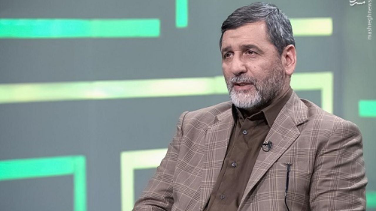 صفارهرندی: باید رئیس جمهوری با خصوصیات نخست وزیر داشته باشیم