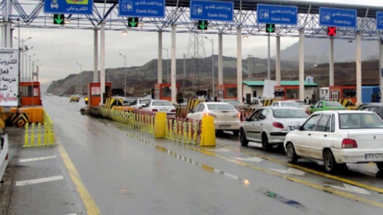 پرداخت عوارض تمام آزادراه‌ها تا تیرماه سال آینده الکترونیک می‌شود