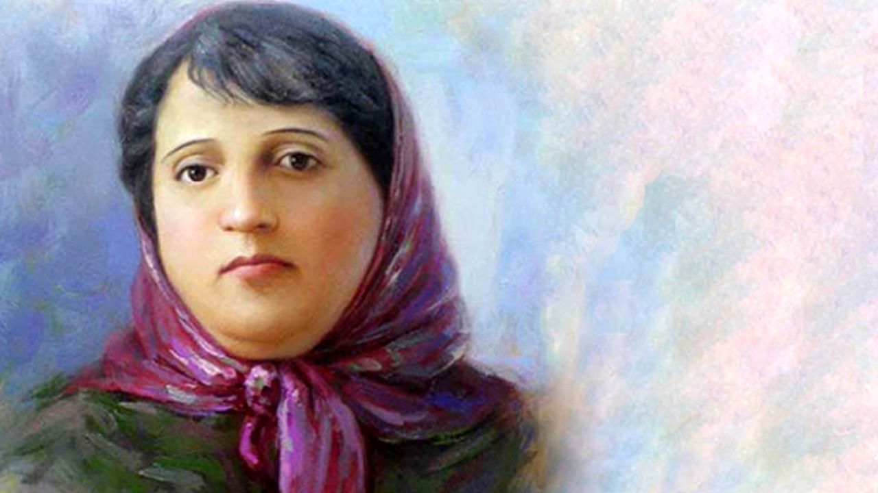 پروین ، سفیر صلح و مهربانی در آسمان شعر ایران بود
