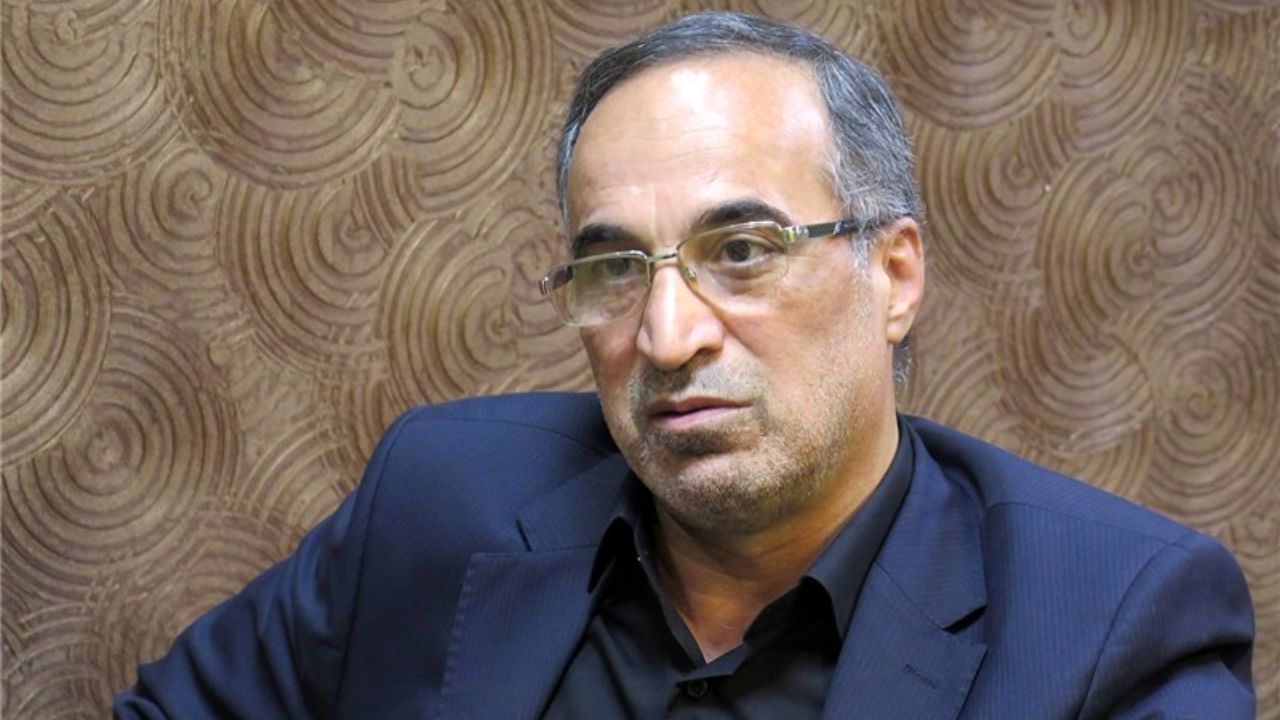 دولت شجاعت نشان دهد و اصلاح ساختار اقتصادی را کلید بزند/ هیچ مسئولی حق ندارد با متلک با منتقدان برخورد کند/ فقط ژست اقتصاد مقاومتی داشتیم