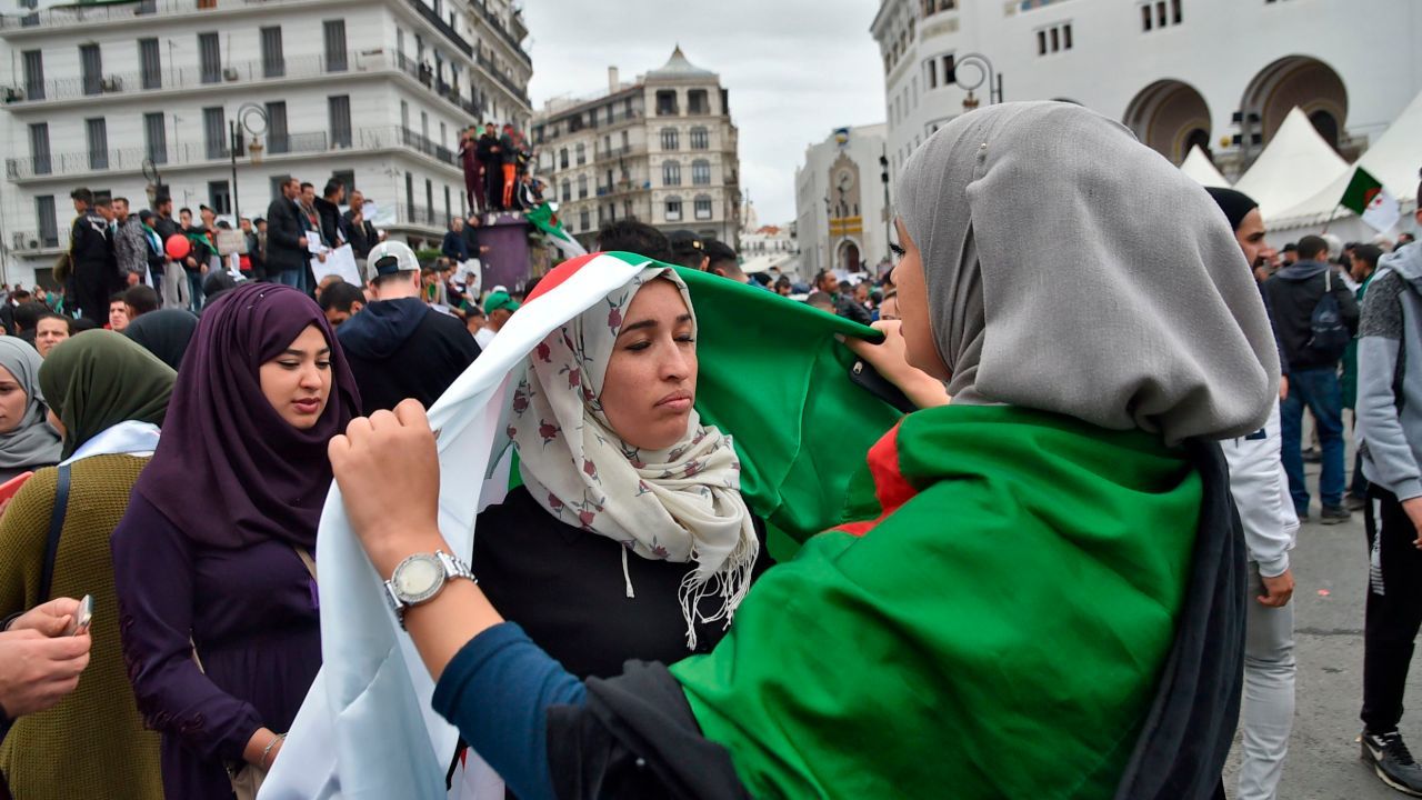 بوتفلیقه به دنبال انحلال پارلمان الجزایر