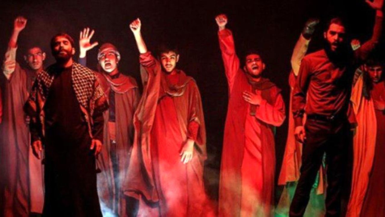 رونمایی از پوستر جشنواره تئاتر سوره با غیبت دو نمایش