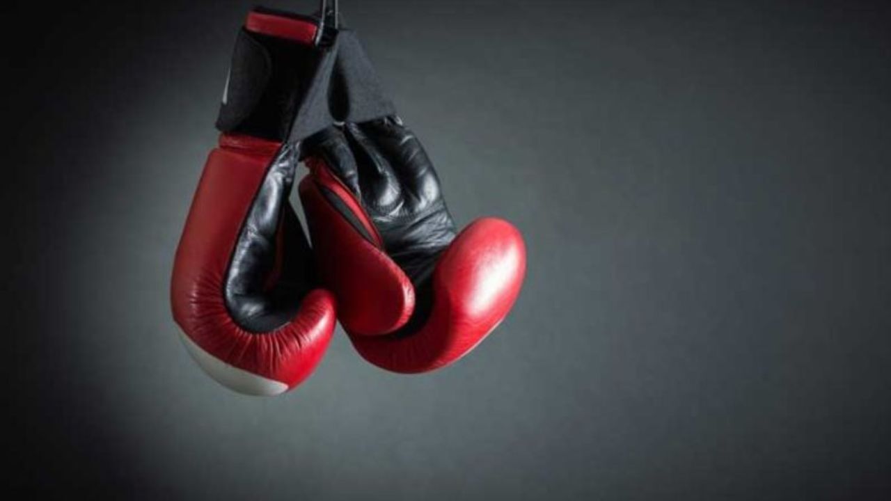 واکنش رئیس فدراسیون بوکس مبارزه صدف خادم