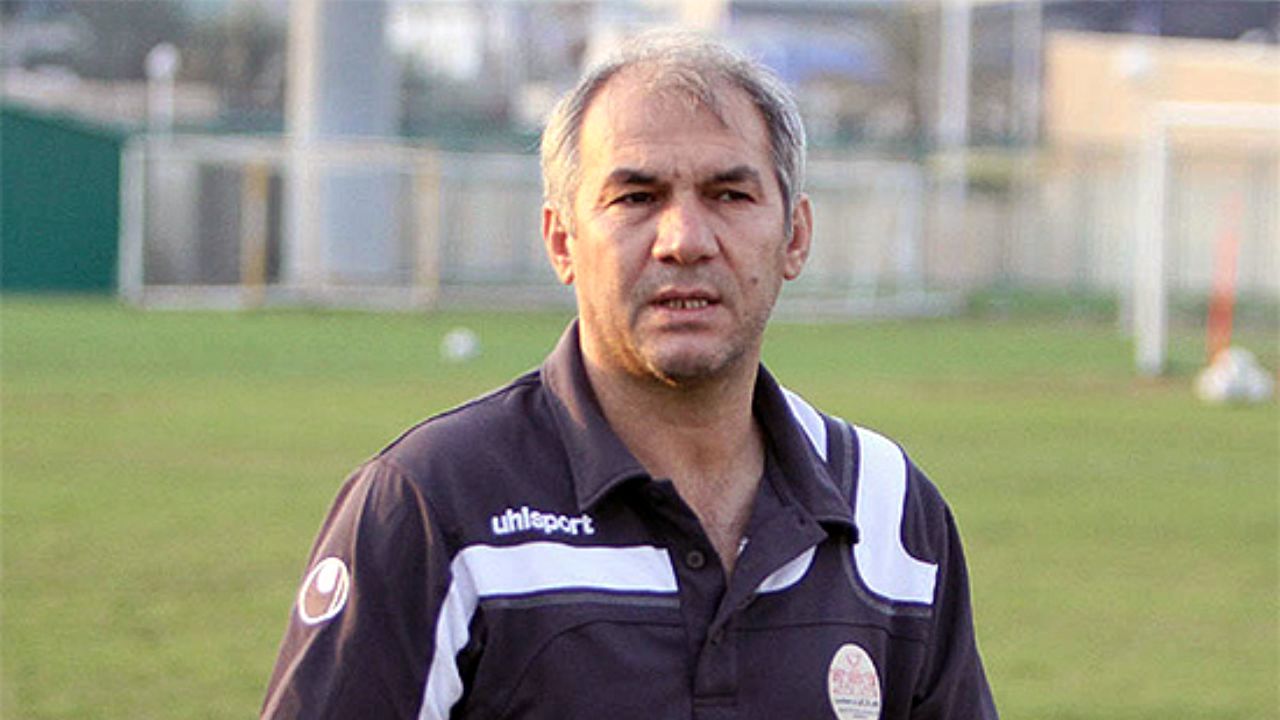 یحیوی از پرسپولیس اخراج شد