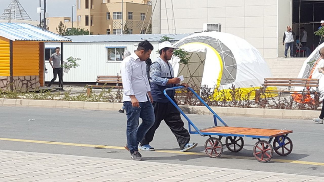 فعالیت 150 چرخ‌دستی برای خدمت‌رسانی به شهروندان در نمایشگاه کتاب