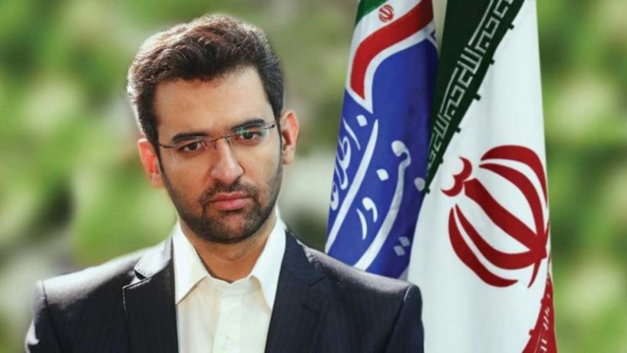 در دی 96 گفتیم همه پوسته های فارسی تلگرام فاقد امنیت اند