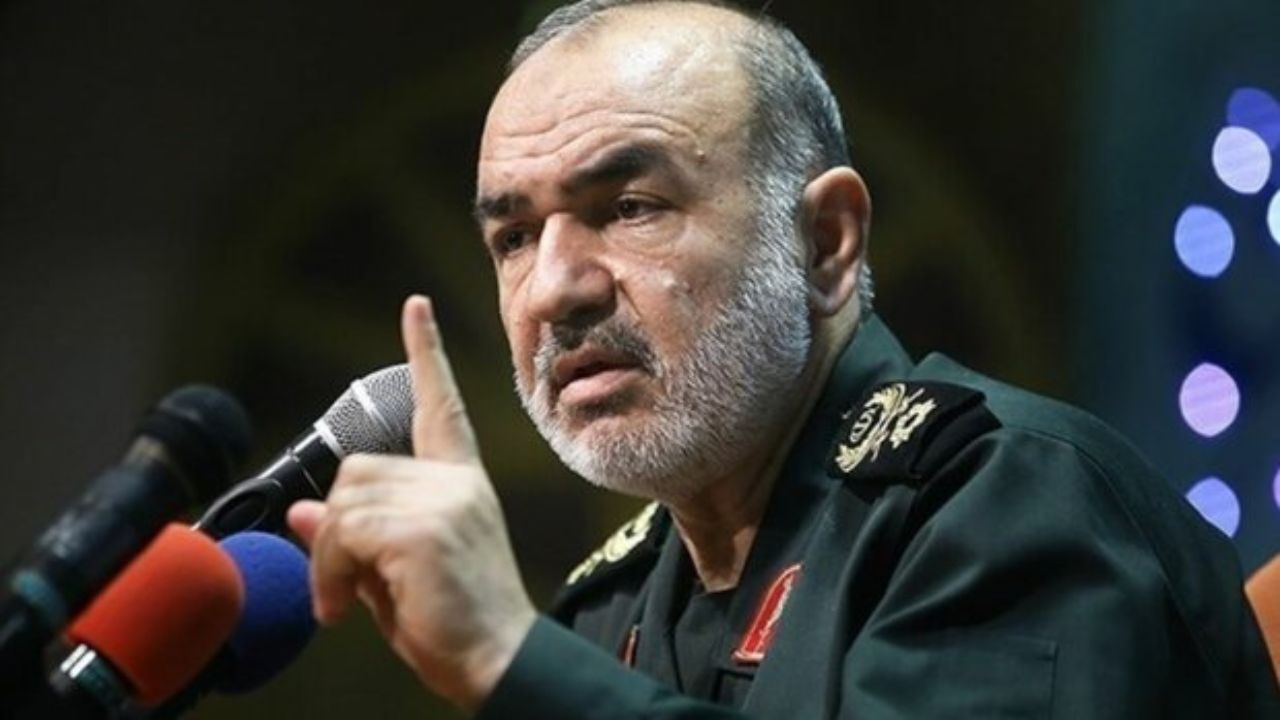 افتخار می‌کنیم از سوی ترامپ، تروریست خوانده شویم/ قدرت سپاه پشتوانه دیپلماسی ماست