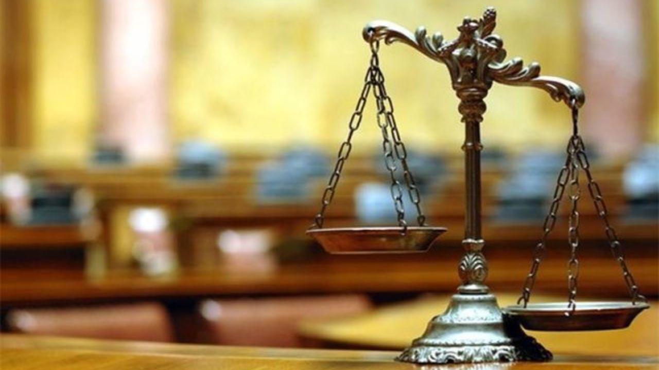علت بازداشت سرپرست شعب بانک ملت استان یزد چیست؟