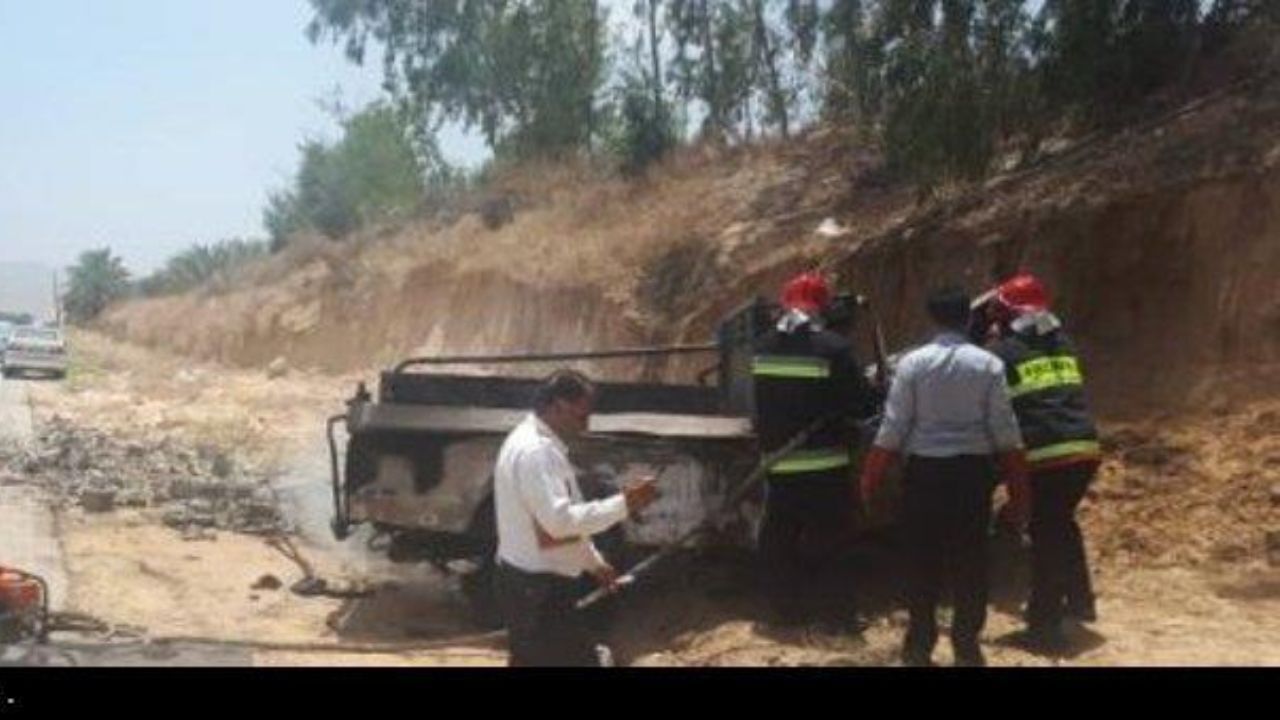 سه کشته نتیجه آتش سوزی خودرو وانت در دشتستان