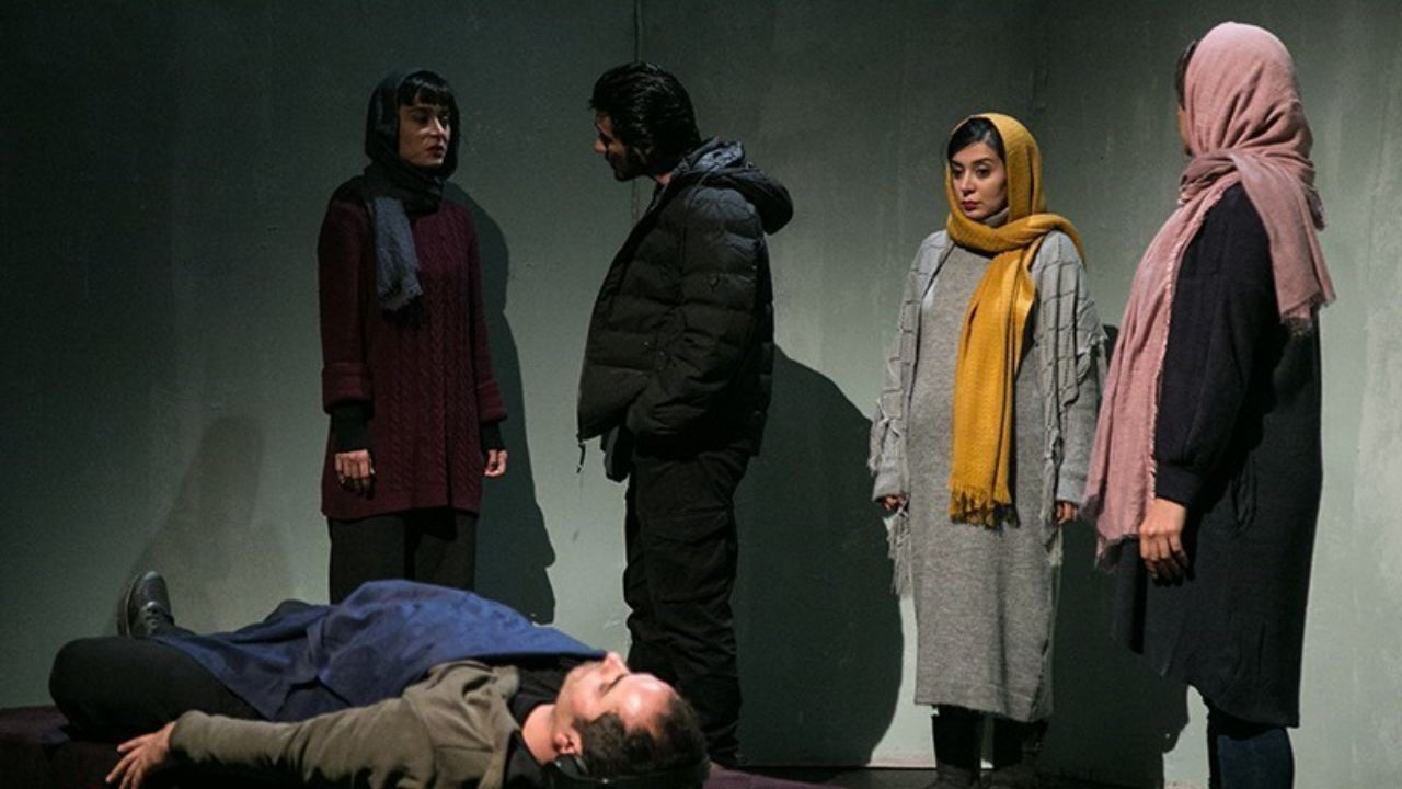 آغاز کارتماشاخانه هامون با «پروانه الجزایری»