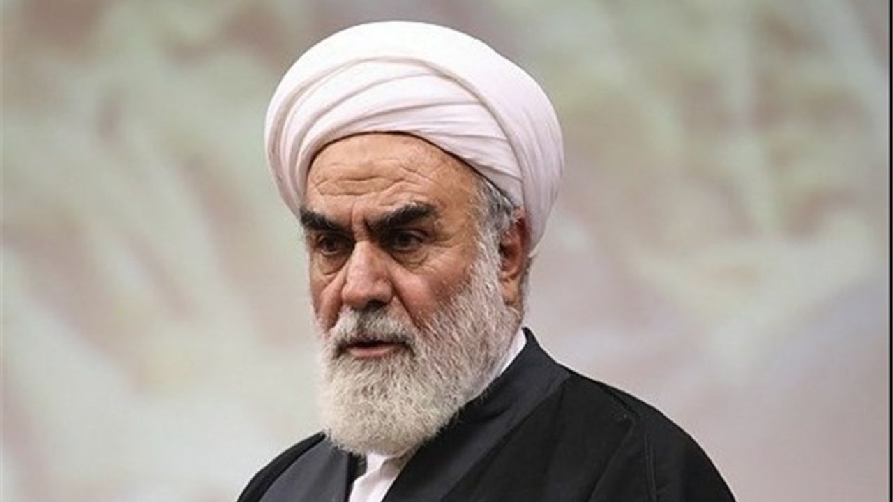 اتحاد نقش بزرگی در حل مسائل کشور دارد/ بلند شدن هر ندای اختلافی، کار دشمن است