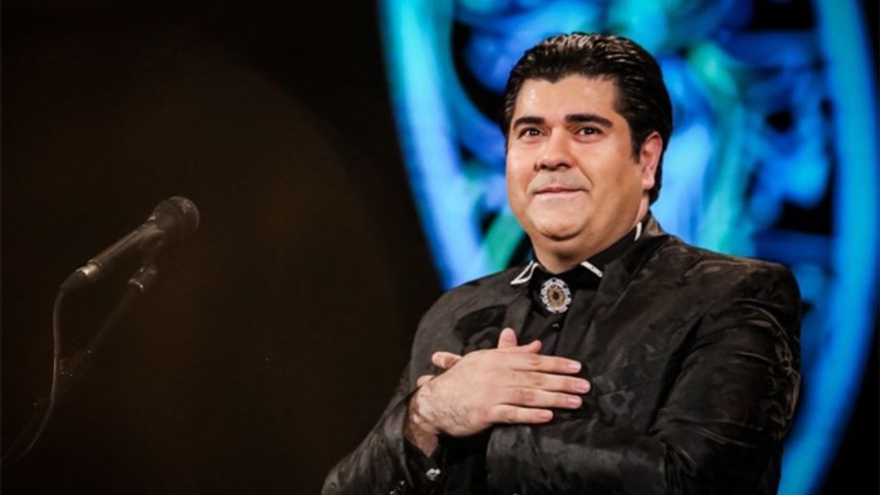 سالار عقیلی در مهاباد می‌خواند