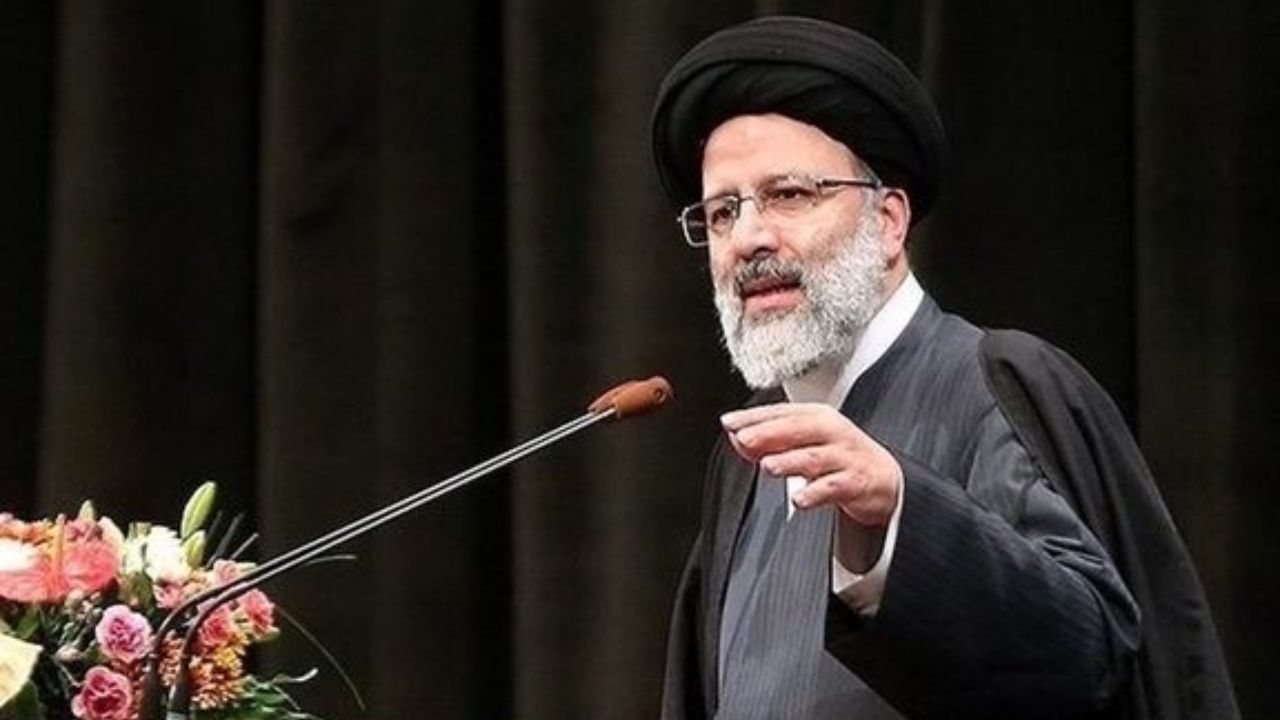 سیدابراهیم رئیسی، رییس قوه‌قضاییه:رسانه‌ها را همکاران خود در اجرای عدالت می‌بینیم، نه در مقابل خود/ خود را موظف به حمایت از آزادی مطبوعات می‌دانیم/ اطمینان می‌دهم دستگاه قضا از نقد منصفانه استقبال می‌کند/ در مواردی که بحث نظام مطرح است نمی‌توانیم از حق نظ