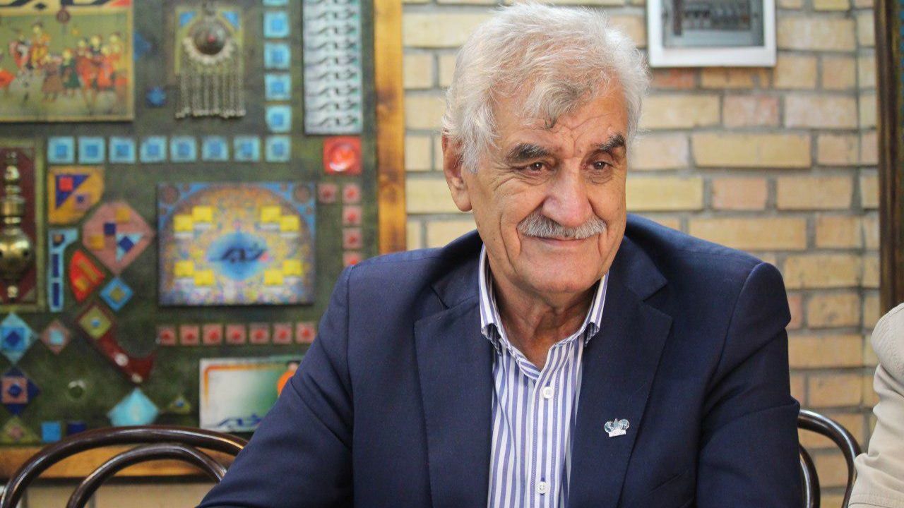 معاملات مسکن کل کشور در خردادماه 11 درصد رکود داشت/ رکود 34 درصدی معاملات مبایعه‌نامه‌ای مسکن تهران در سه‌ماهه نخست سال/ مشاوران املاک موافق افزایش قیمت مسکن نیستند/ کاهش قیمت ارز، مسکن را ارزان می‌کند/ باید صنعت اجاره مسکن را فعال کرد