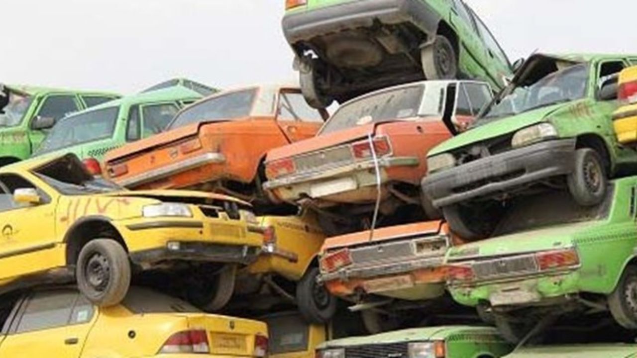 پیشنهاد وزارت صمت برای توسعه شهرک‌های اسقاط خودرو خلاف مصوبه دولت است