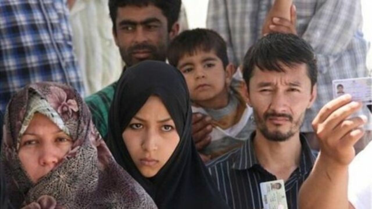 جستجوی زندگی در صندوق عقب ماشین‌های افغان‌بر