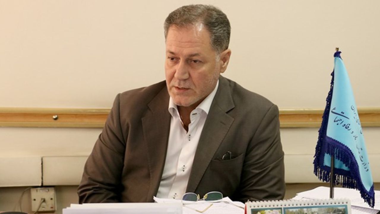 پیگیری وزارت کار برای حل مشکل قطعه‌سازان خودرو