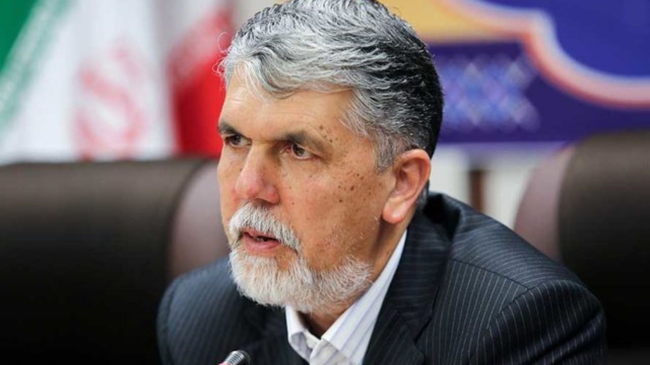 استاد معین نقش مهمی در جهش فرهنگ نامه نویسی ایران داشت