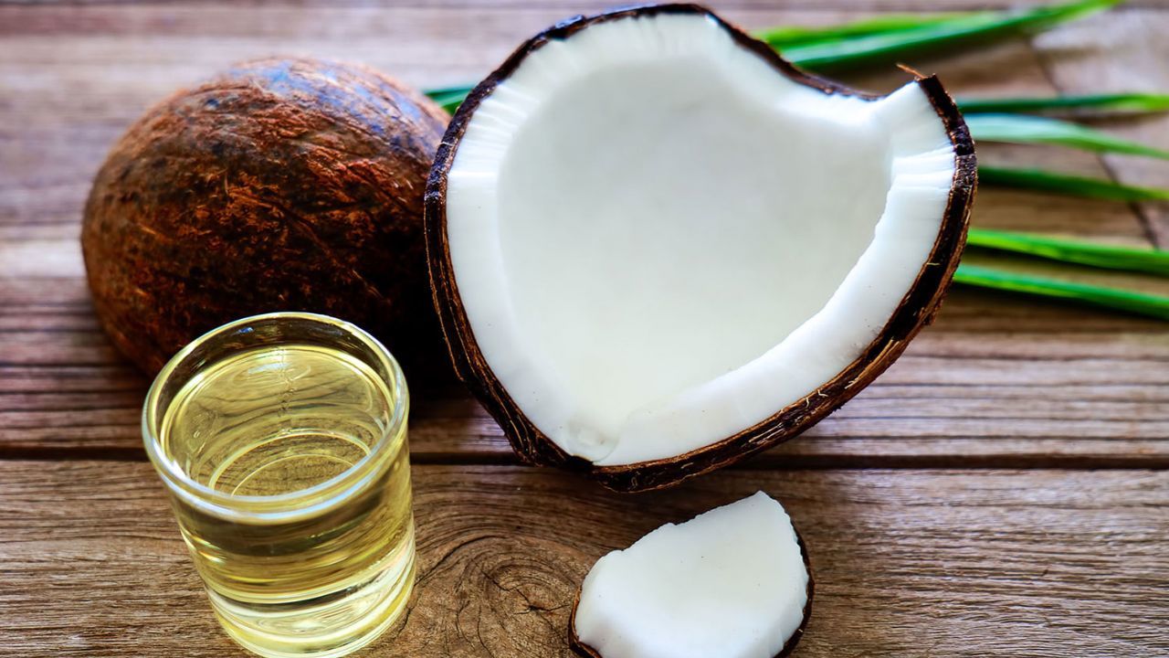 روغن نارگیل سبب کاهش وزن و فشار خون می‌شود