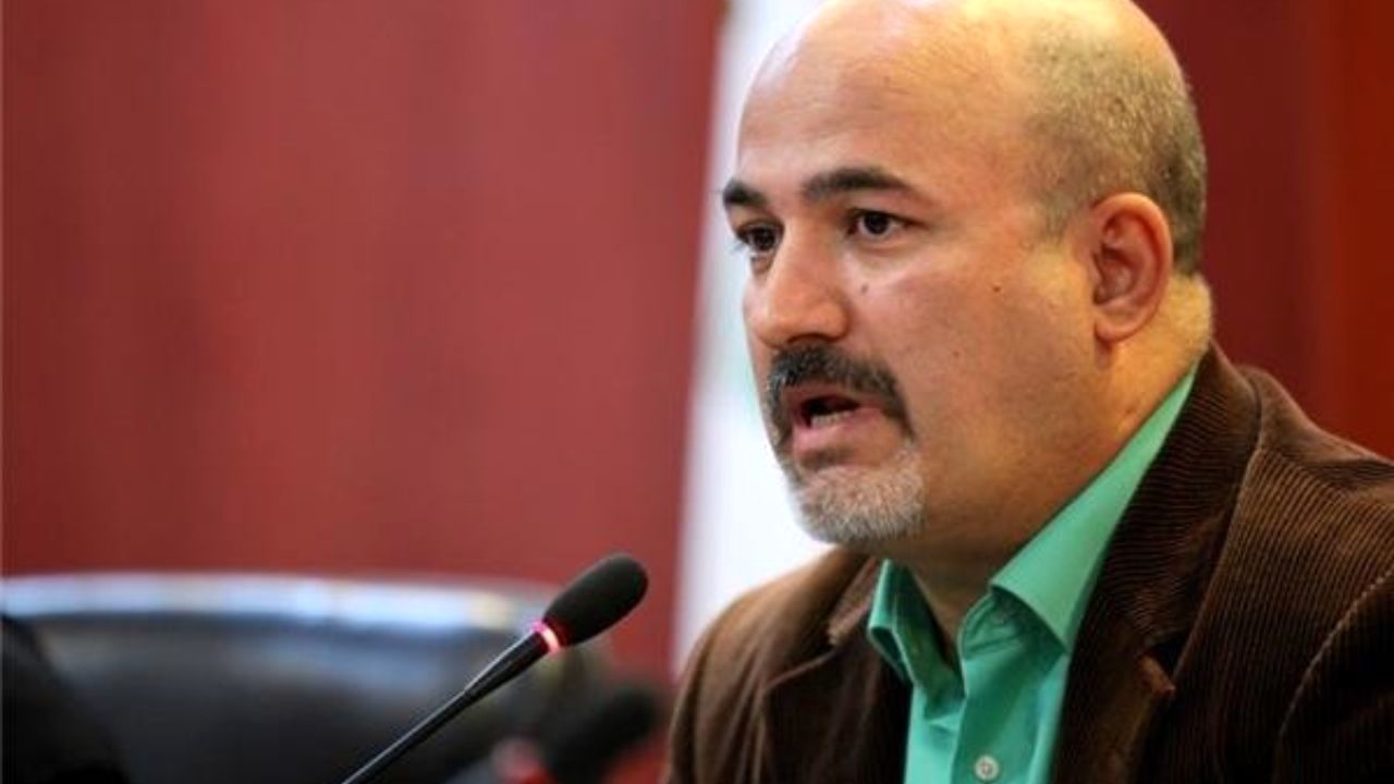 کمتر از یک‌پنجم جنگل‌های هیرکانی ثبت جهانی شده‌اند/ مدیری که می‌گفت اطفای حریق جنگل توجیه اقتصادی ندارد الان وجدانش راحت است؟/ اگر جمهوری آذربایجان دنبال ثبت نمی‌رفت، مدیران ایرانی به صرافت ثبت جنگل‌های هیرکانی نمی‌افتادند/ مثل گذشته با کارشکنی اجازه اثرب