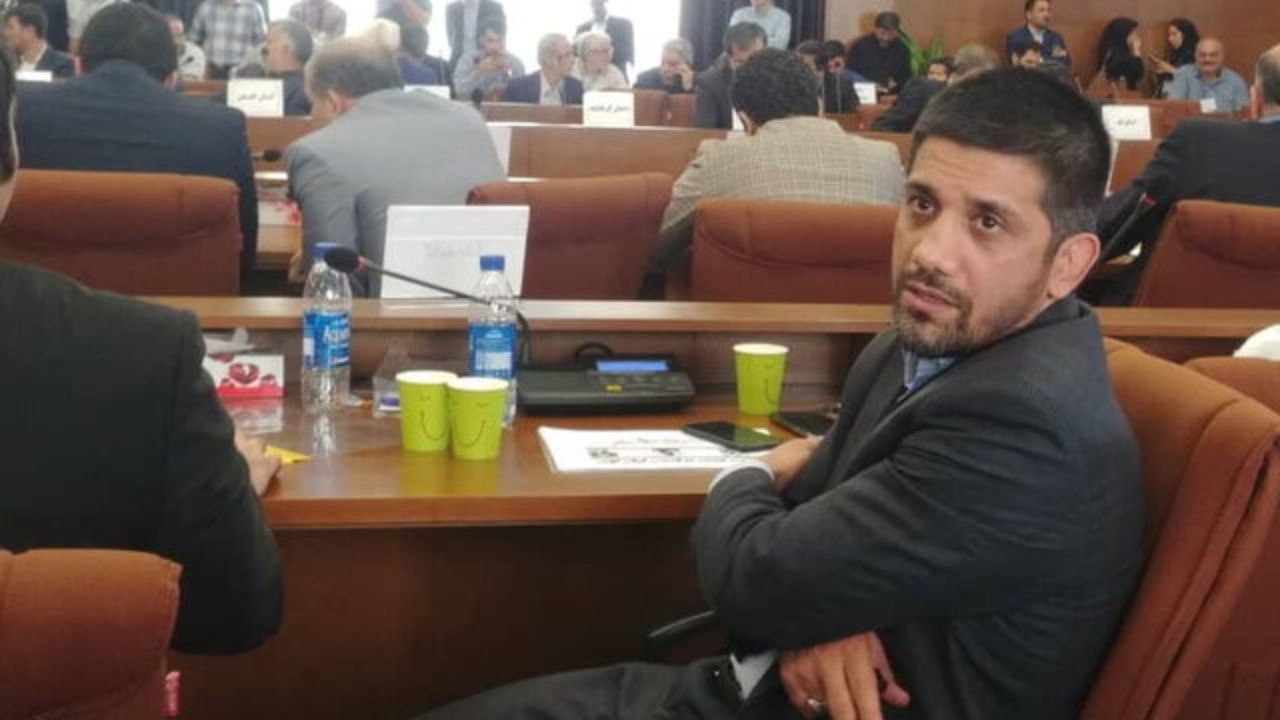 محمد بنا و غلامرضا محمدی محکم به کارشان ادامه بدهند